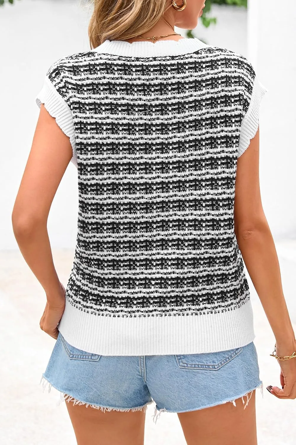 CFLONGE Vests for Women 2025 Trendy Sleeveless Striped Sweater Vest Crochet Knit Cropped Work Tank Top Outfits Y2K Clothes
