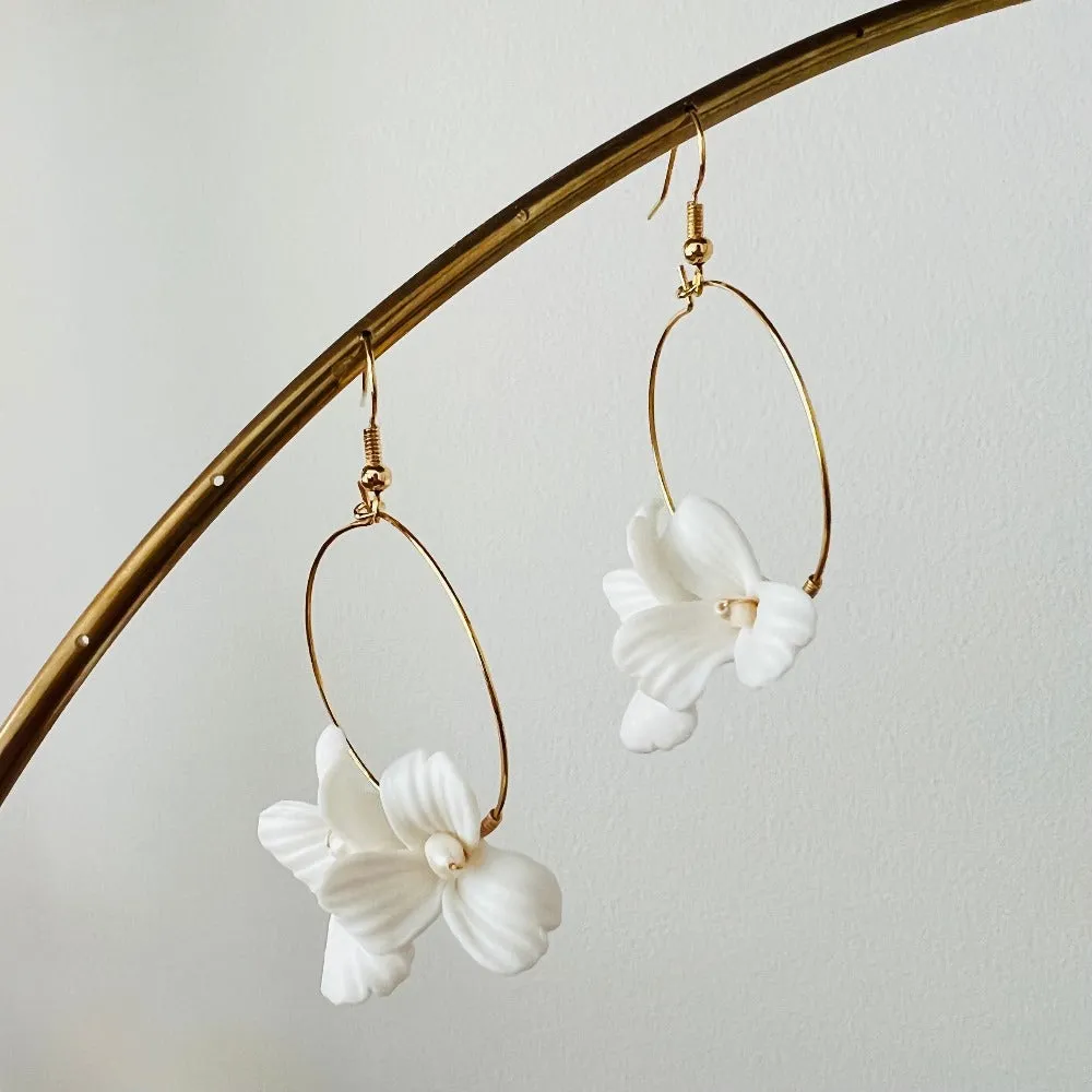 E198. clay flora hoop bridal earrings